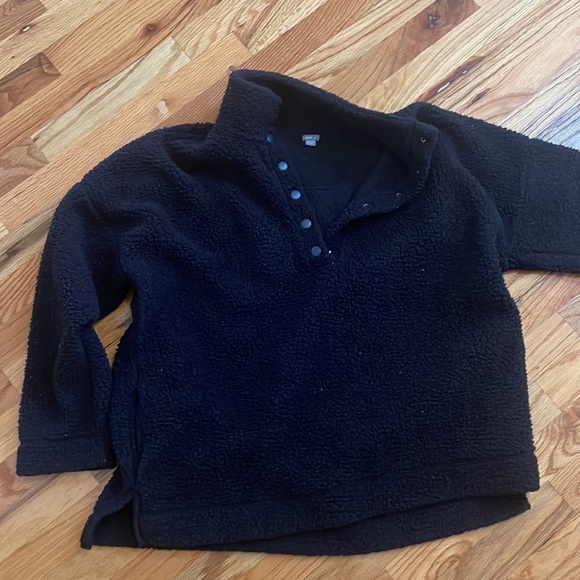 Fleece pullover - Picture 3 of 3